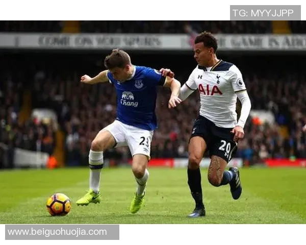 深入分析北京足球队防守战术的独特风格与执行效果