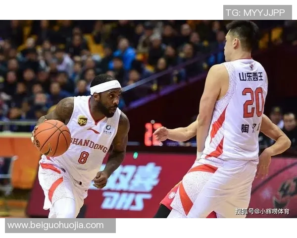 杭州羽毛球队在世界锦标赛积分榜上以62分稳居第一名展现强劲实力