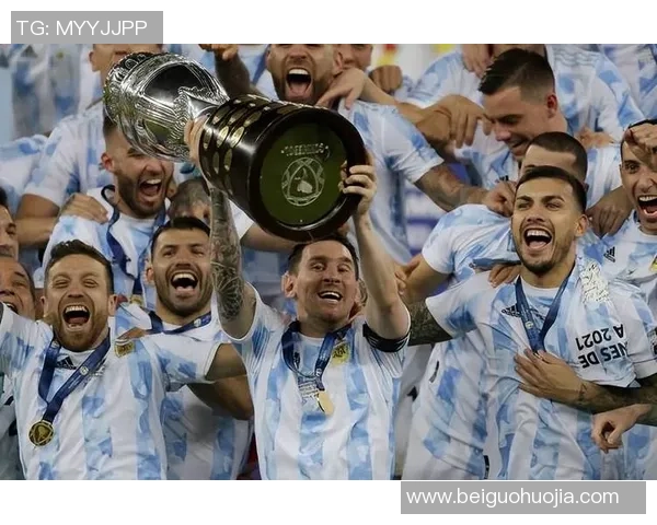 足球明星逐渐黑化背后的真相与影响探讨 足球明星逐渐黑化背后的真相与影响探讨