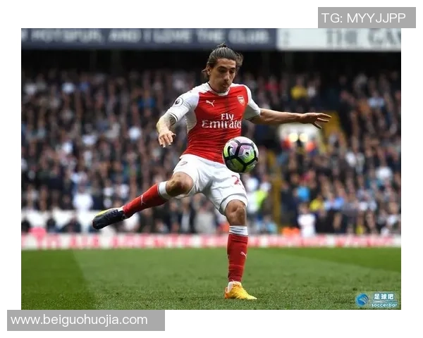 金发辫子足球明星的传奇人生与场上风采揭秘 金发辫子足球明星的传奇人生与场上风采揭秘